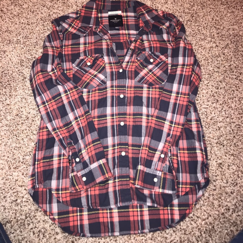 American Eagle AE Boyfriend Fit Plaid Snap Button Front Shirt Red Blue Small
